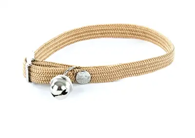 Martin kattenhalsband elastisch nylon beige 30 x 1 cm – met belletje