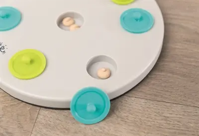 Trixie snackboard met 7 verstopplekken 20 cm – intelligentiespeelgoed - Afbeelding 8
