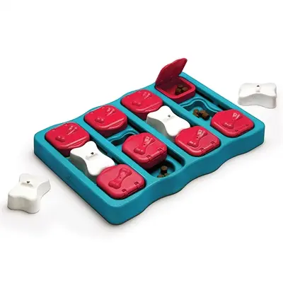 Nina Ottosson Dog Brick 31,5 x 21 cm – hondenpuzzel, turquoise/rood