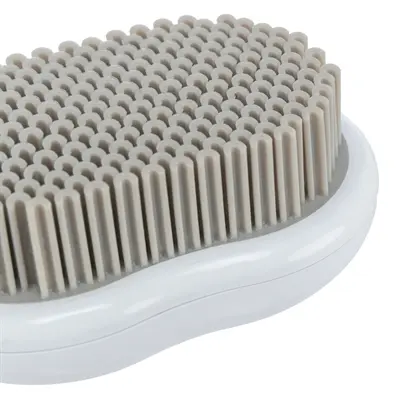 Trixie textielborstel wit/grijs 7 x 10 cm – ergonomische pluizenborstel - Afbeelding 6