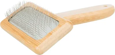 Trixie slickerborstel bamboe 15 x 9 cm – zachte metalen pinnen