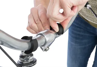 Trixie houder voor stuur-fietsmand zwart – universeel, met klikfunctie - Afbeelding 10