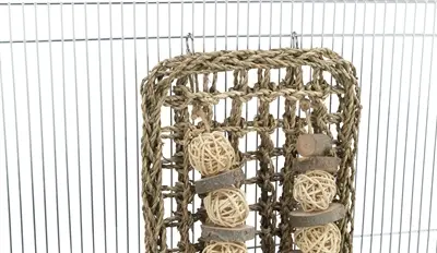 Trixie knaagdiermat van zeegras 18 x 30 cm – met houten en rotan balletjes - Afbeelding 6