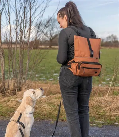 Trixie rolltop rugtas met heuptas roest – rugzak en heuptas in één - Afbeelding 11