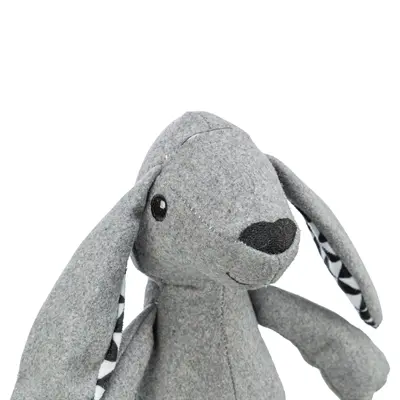 Trixie haas stof 39 cm – geluidloze hondenknuffel, 4 stuks - Afbeelding 4
