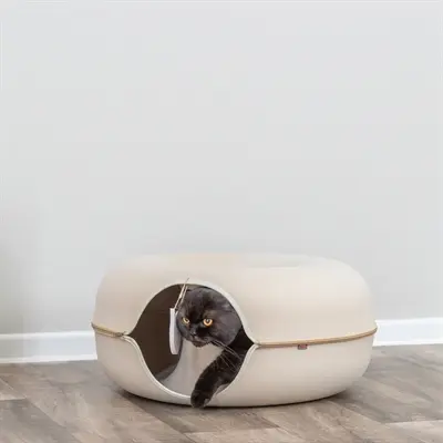 Trixie speeldonut vilt beige 60 x 60 cm – speel- en rustplek voor katten