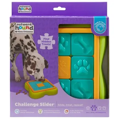 Nina Ottosson denkspel hond Challenge Slider level 2 26 x 24 x 5 cm